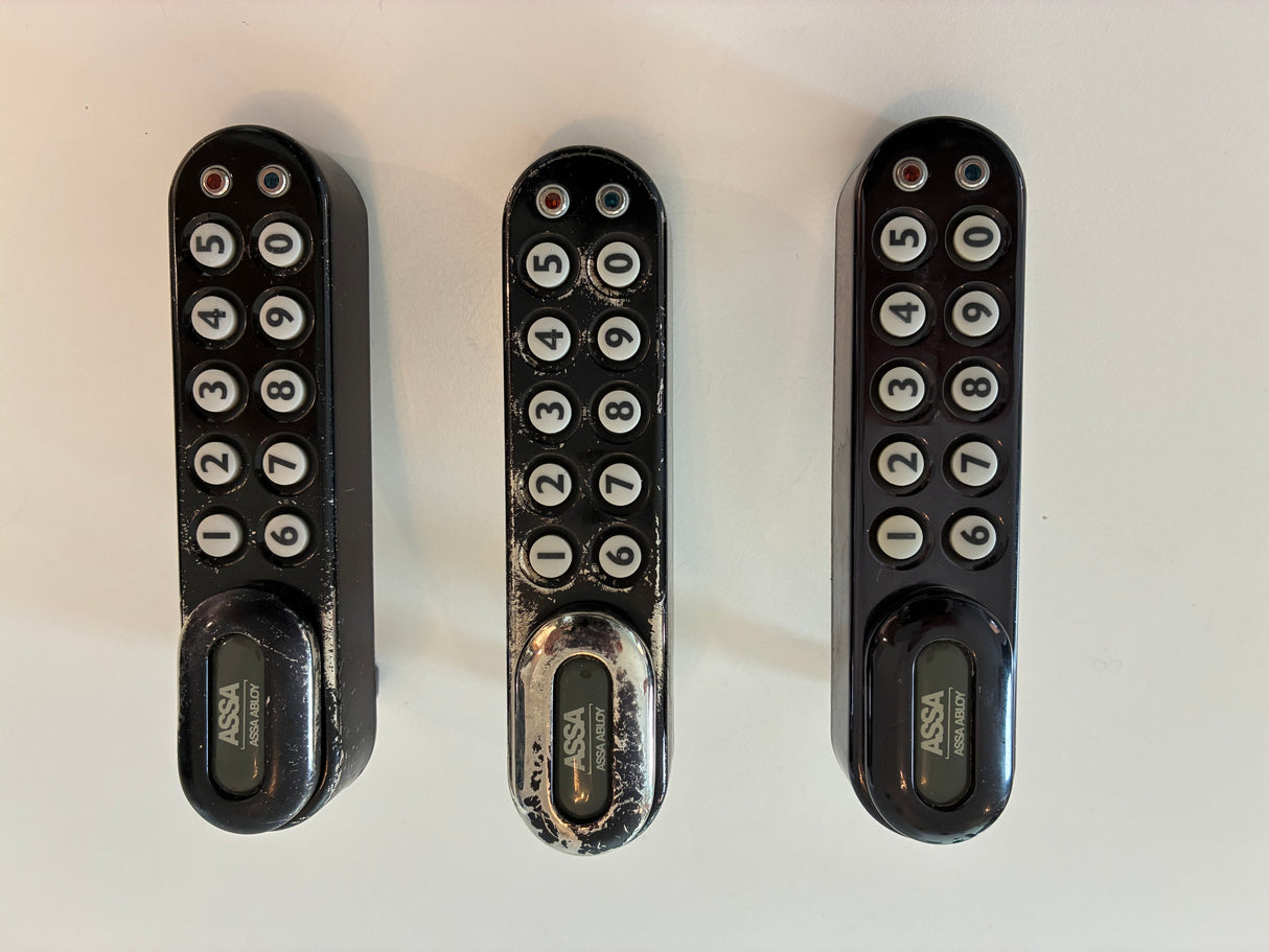 ASSA ABLOY - ELEKTRONISK SKABSLÅS (REF100)