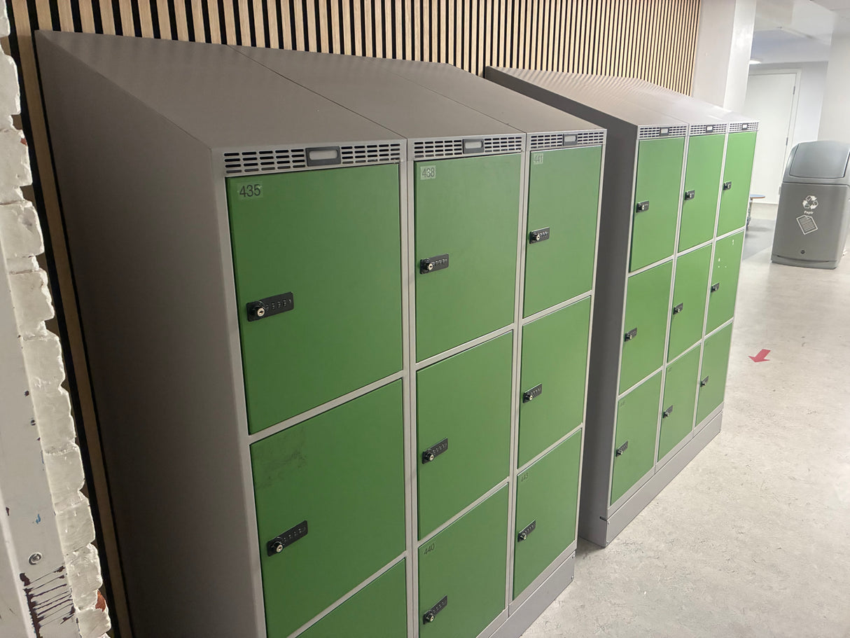 Flotte skabsmoduler med 9 rum (Ref092)